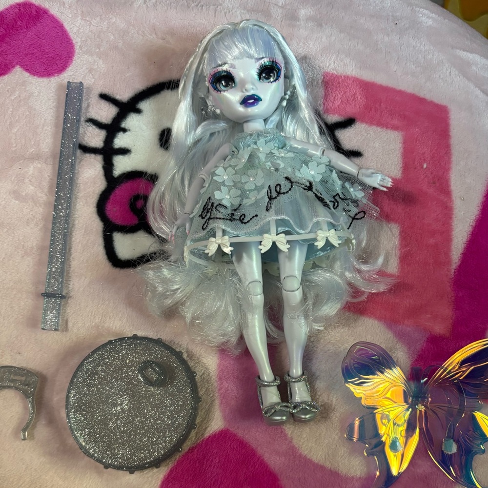 Rainbow High Costume Party Doll